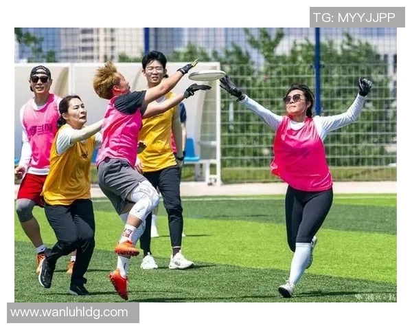 南京飞盘队灵活性探秘：如何在飞盘运动中展现团队协作与个人技巧